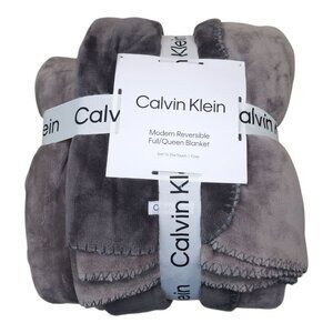 Calvin Klein Modern Reversible Full/Queen Blanket  Soft & Cozy 90"x90" Lush Grey